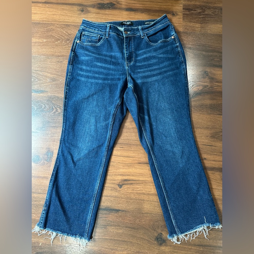 Judy Blue Deep Indigo Cropped Jeans